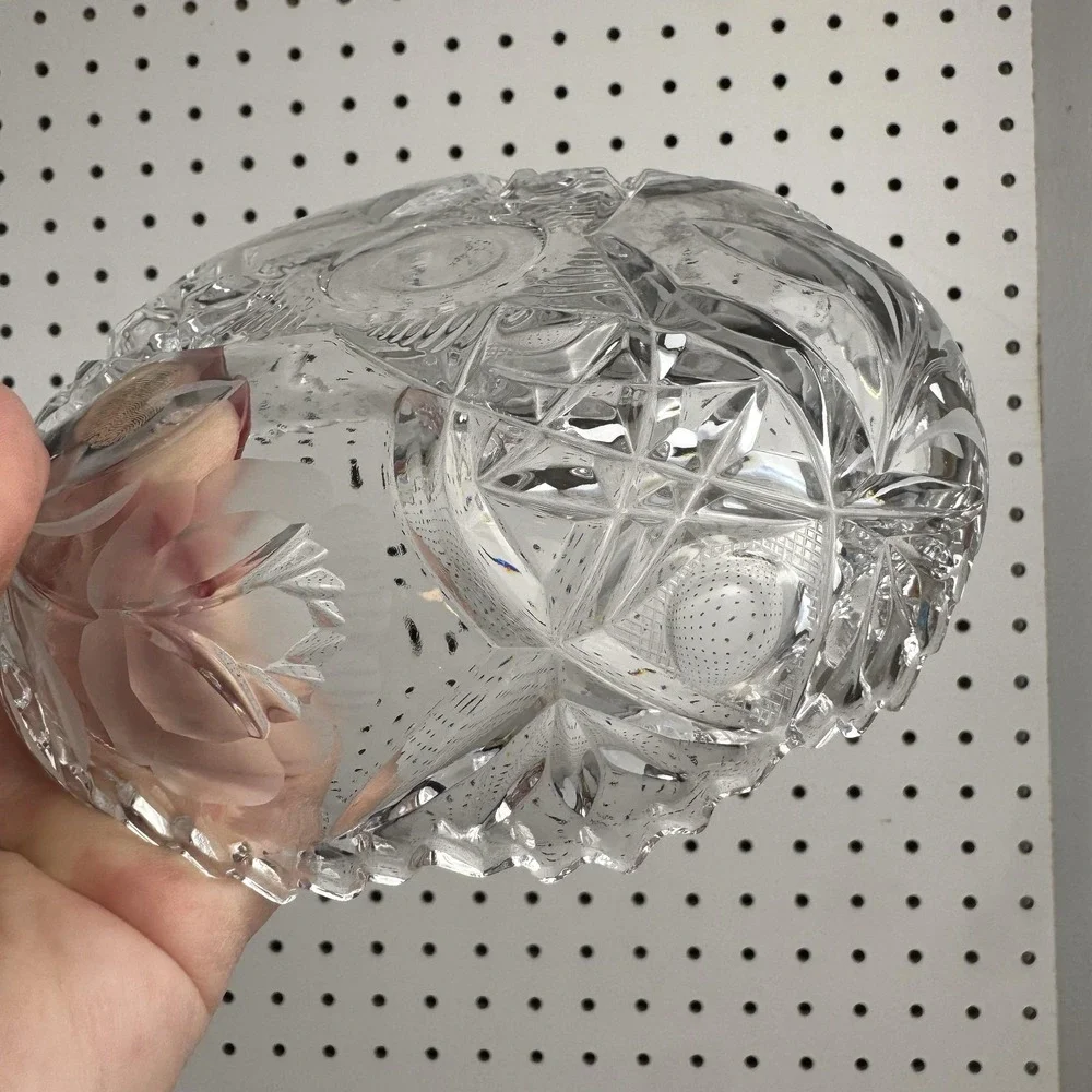 Vintage Clear‎ Cut Crystal Floral Serving Bowl Starburst Pattern Sawtooth Rim